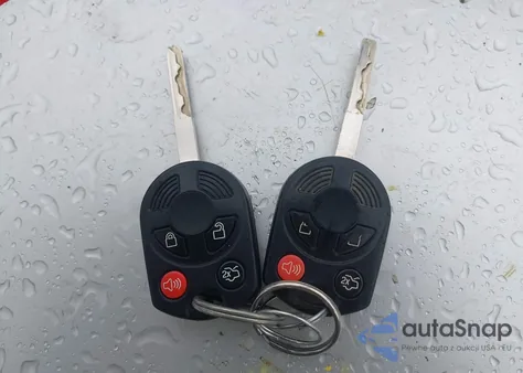 2015 Ford Focus Se z USA, uszkodzony, nr VIN 1FADP3F24FL377032